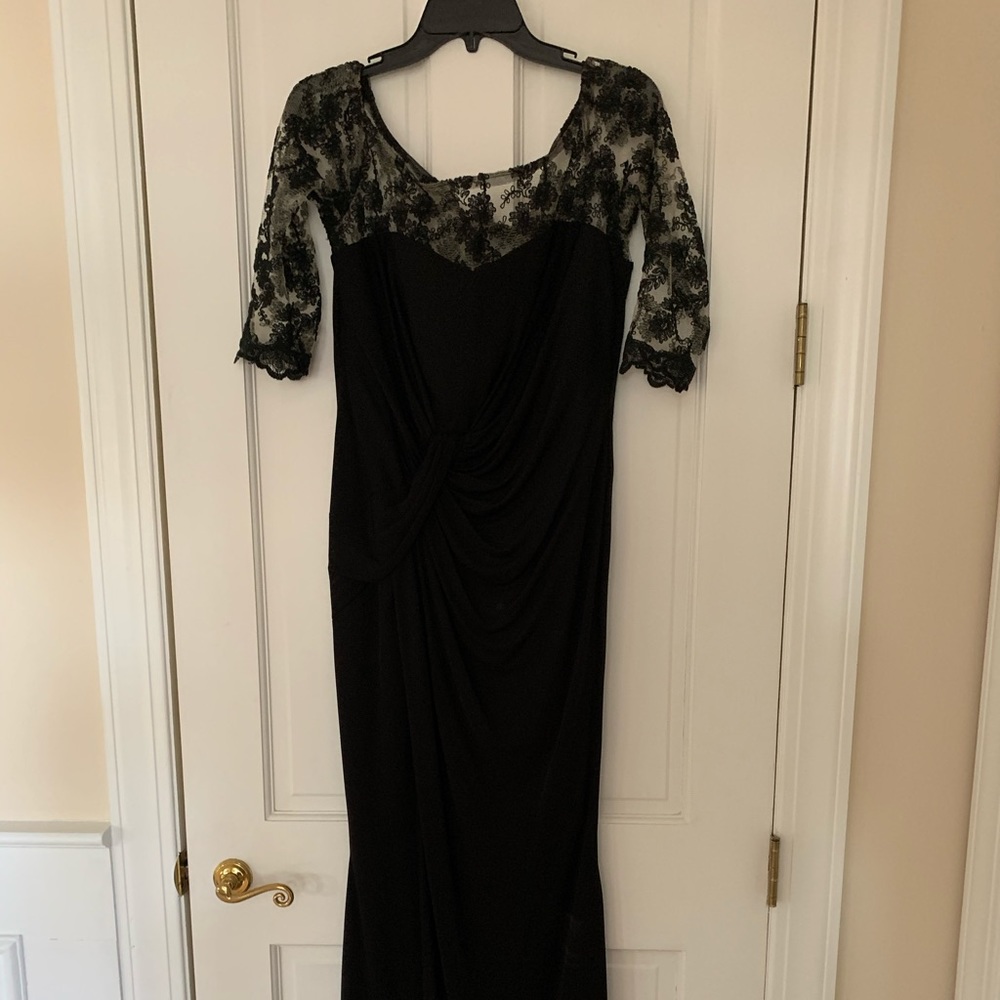 David Meister Evening long dress